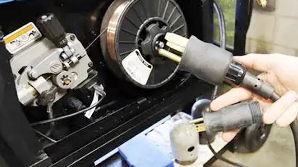 How to Setup a Welder in My Garage